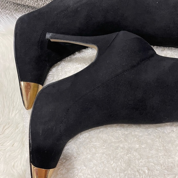 Title: Over-the-Knee Suede Boots - Size US 6.5 - Picture 11 of 14